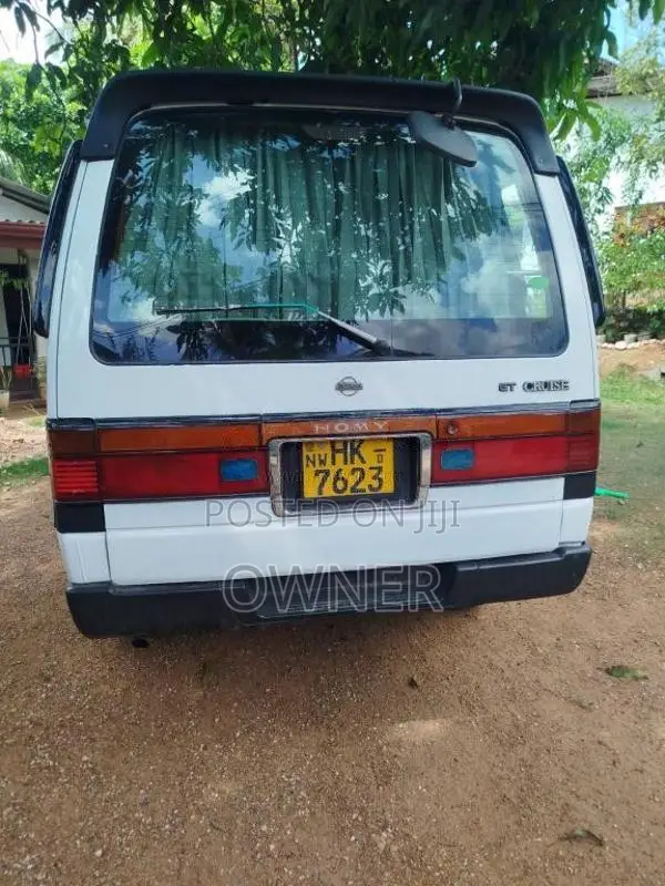 Nissan Caravan 1998 Van (Used)