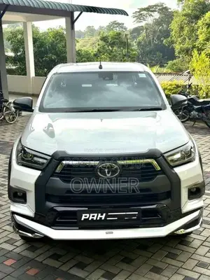 Toyota Hilux Rocco 2 8 2026 Pickup (Used)