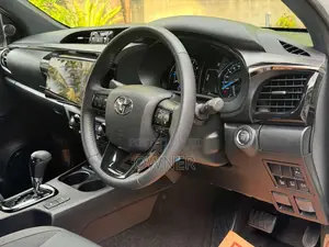 Toyota Hilux Rocco 2 8 2026 Pickup (Used)