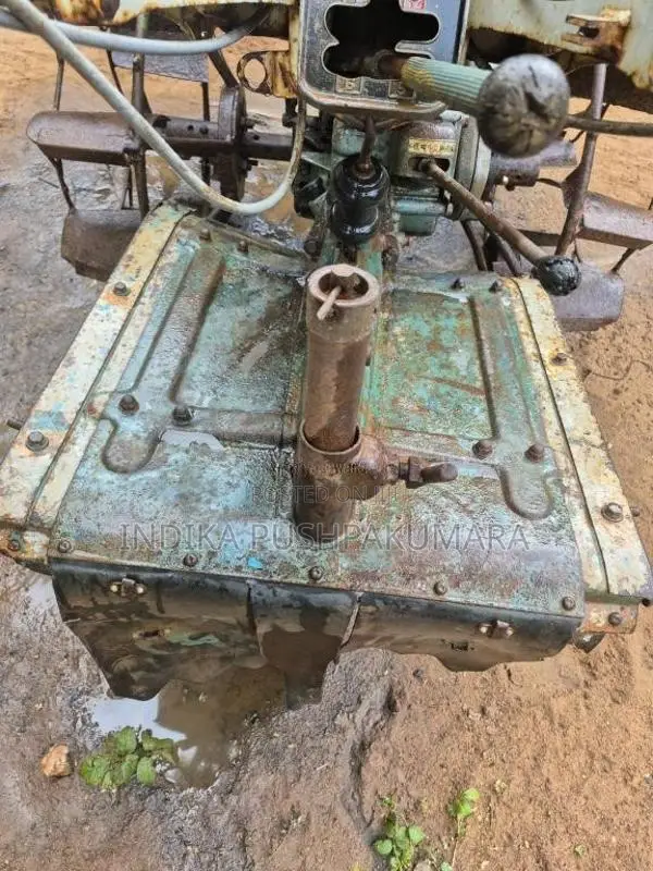 Kubota K600 2000 Tractor (Used)