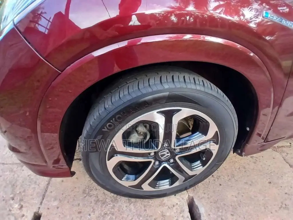 Honda VEZEL 2014 SUV (Used)
