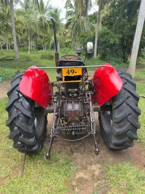 Massey-Ferguson 240 1992 Tractor (Used)