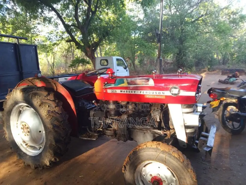 Massey-Ferguson 135 1980 Tractor (Used)