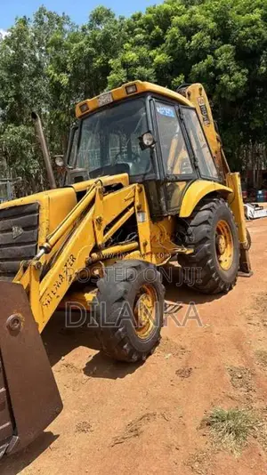 JCB 8 2003 Heavy-Duty (Used)