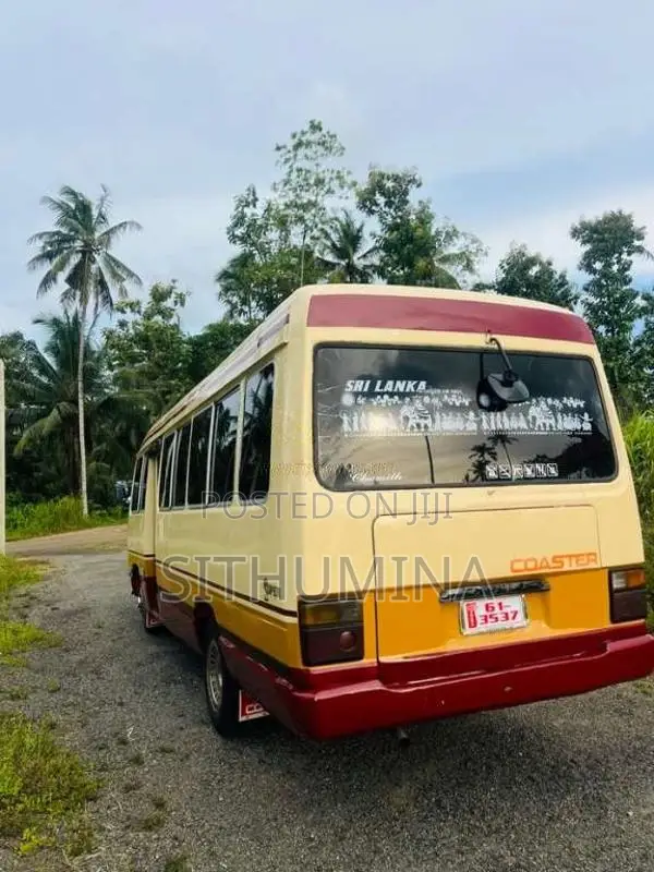 Toyota Coaster 1985 Bus (Used)