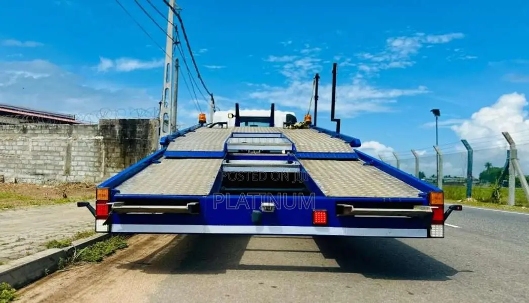 Isuzu Forward CAR CARRIER 2017 Lorry Unregistered (Recondition)