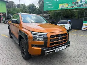 Mitsubishi L200 2025 Pickup (Used)