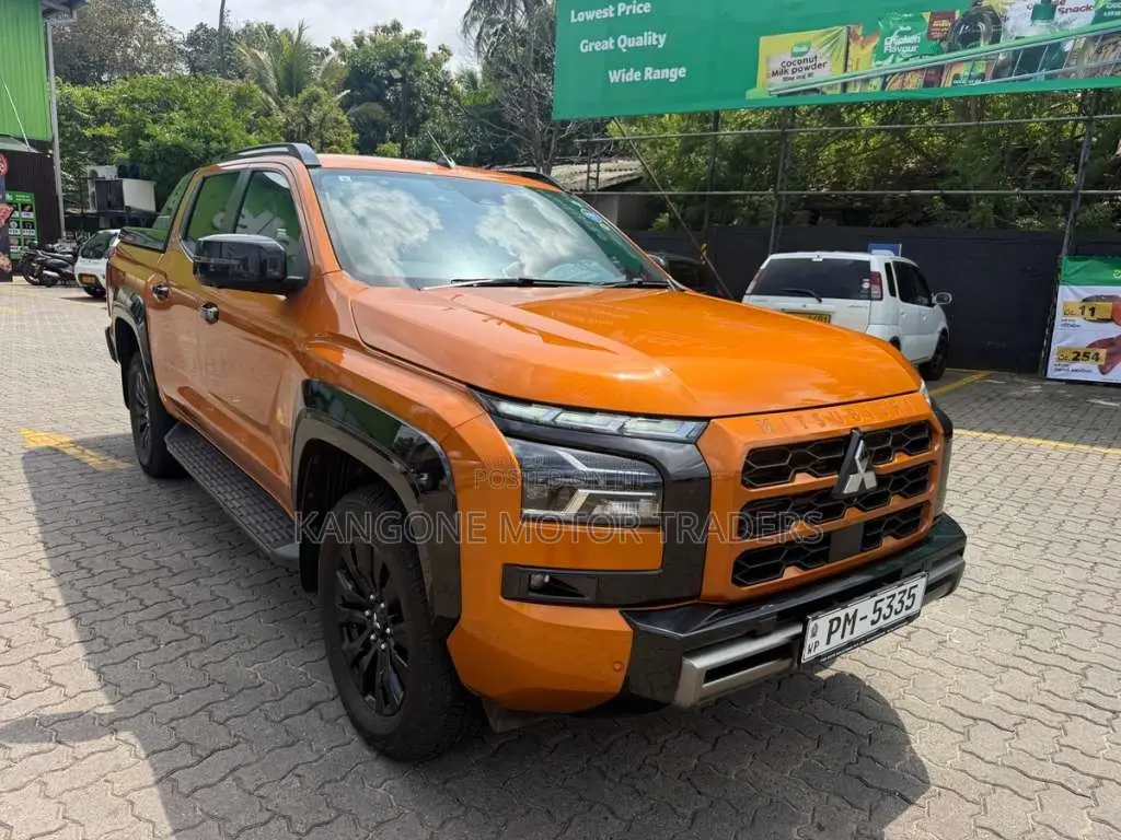 Mitsubishi L200 2025 Pickup (Used)