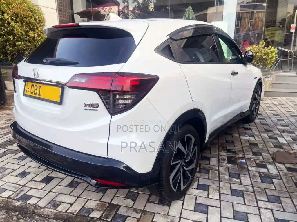 Honda Vezel 2018 SUV (Used)