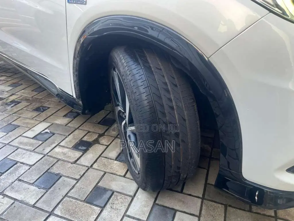 Honda Vezel 2018 SUV (Used)