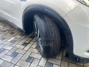 Honda Vezel 2018 SUV (Used)