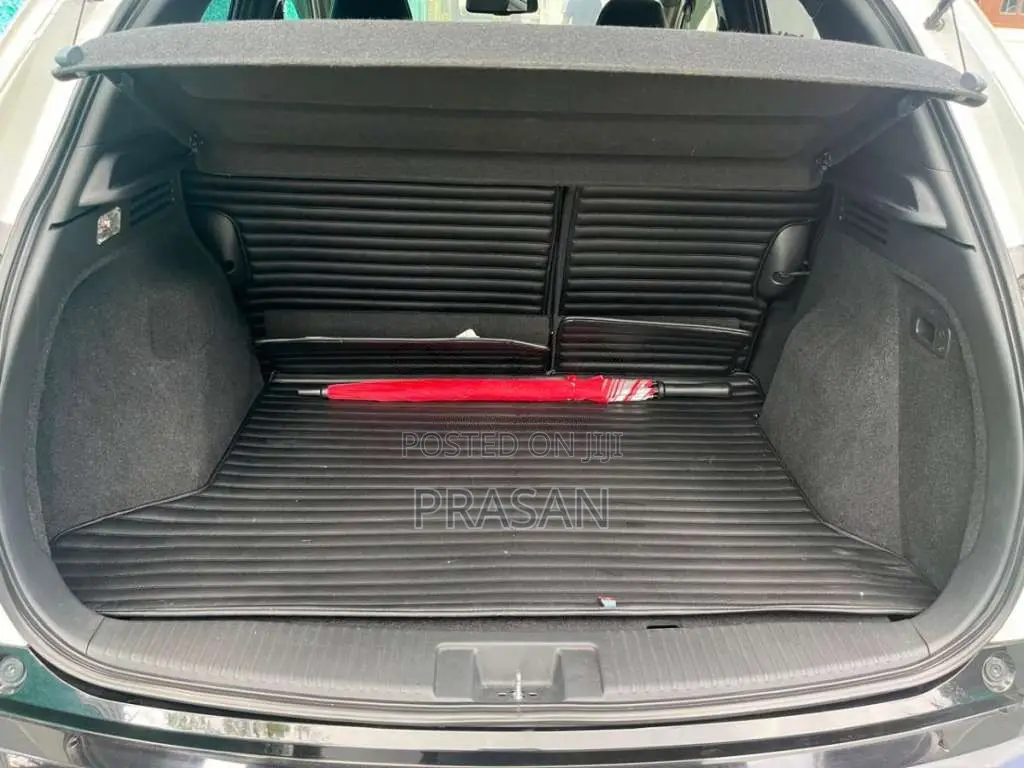 Honda Vezel 2018 SUV (Used)