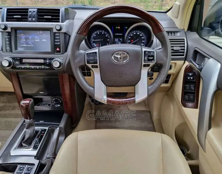Toyota Land Cruiser Prado 2015 SUV (Used)