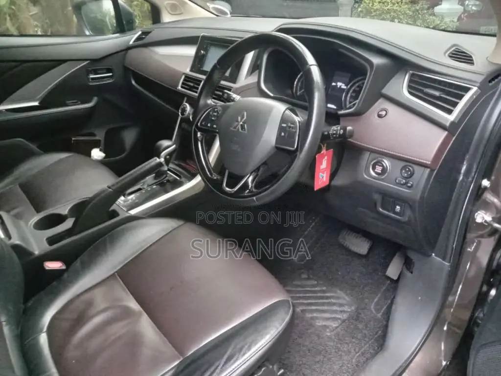 Mitsubishi Xpander Cross 2020 SUV (Used)