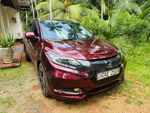 Honda Vezel Z 2015 SUV (Used)