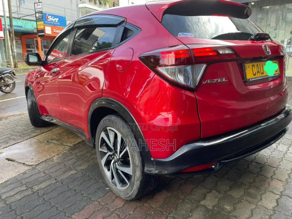 Honda Vezel RS Sensing 2016 SUV (Used)
