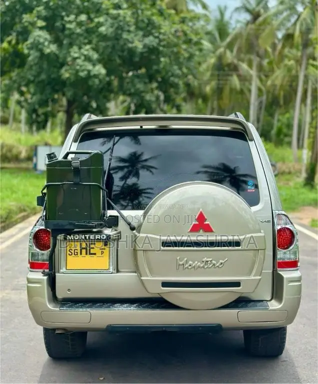 Mitsubishi Montero V6 2003 SUV (Used)