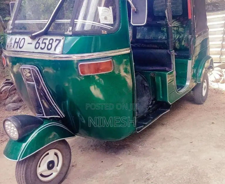 Bajaj RE 2 Stroke 2003 Three Wheel (Used)