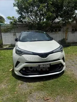 Toyota CHR NGX 10 2018 SUV (Used)