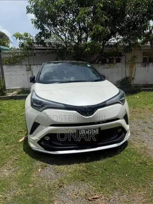 Toyota CHR NGX 10 2018 SUV (Used)