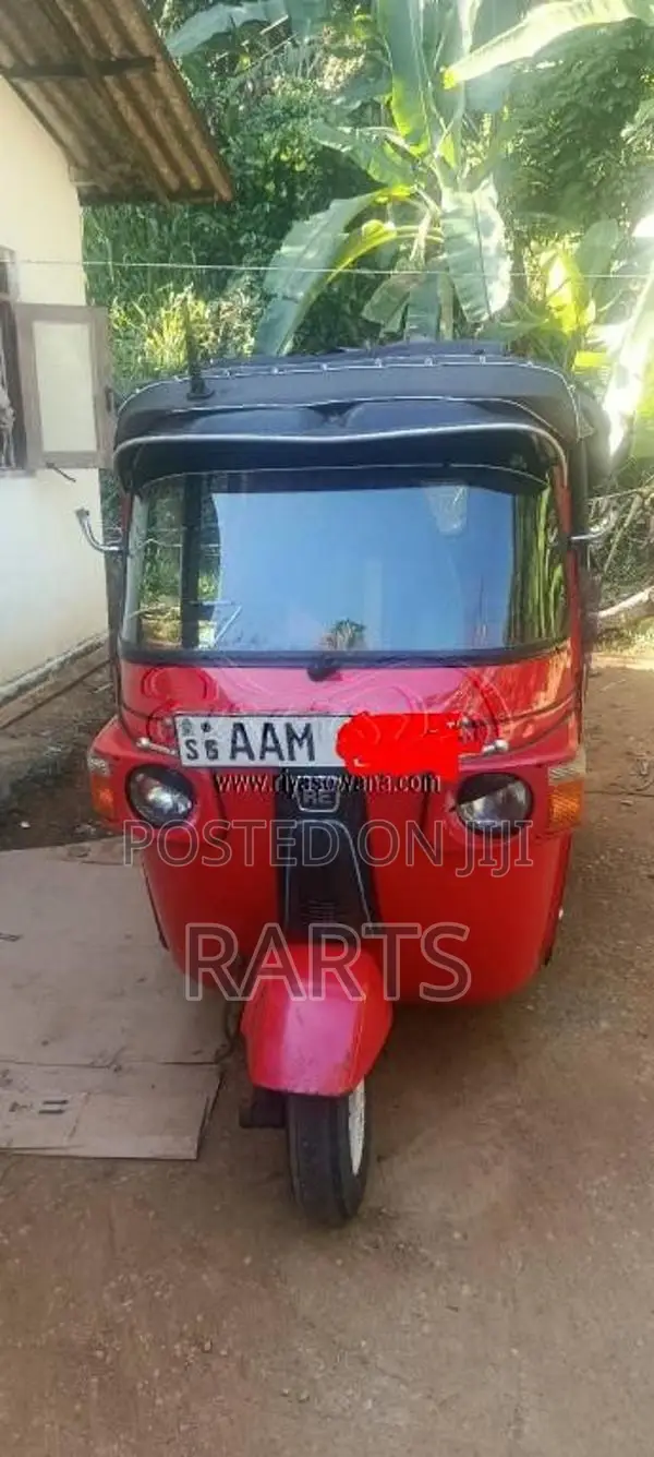 Bajaj RE 205 2013 Three Wheel (Used)