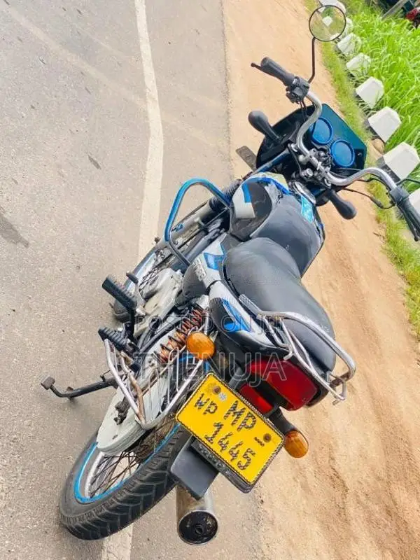 Bajaj CT-100 2006 Motorbike (Used)