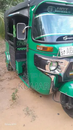 Bajaj RE 2017 Three Wheel (Used)