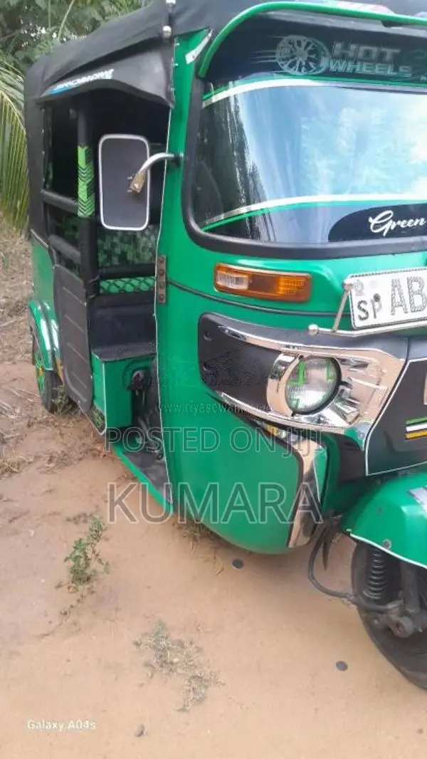 Bajaj RE 2017 Three Wheel (Used)