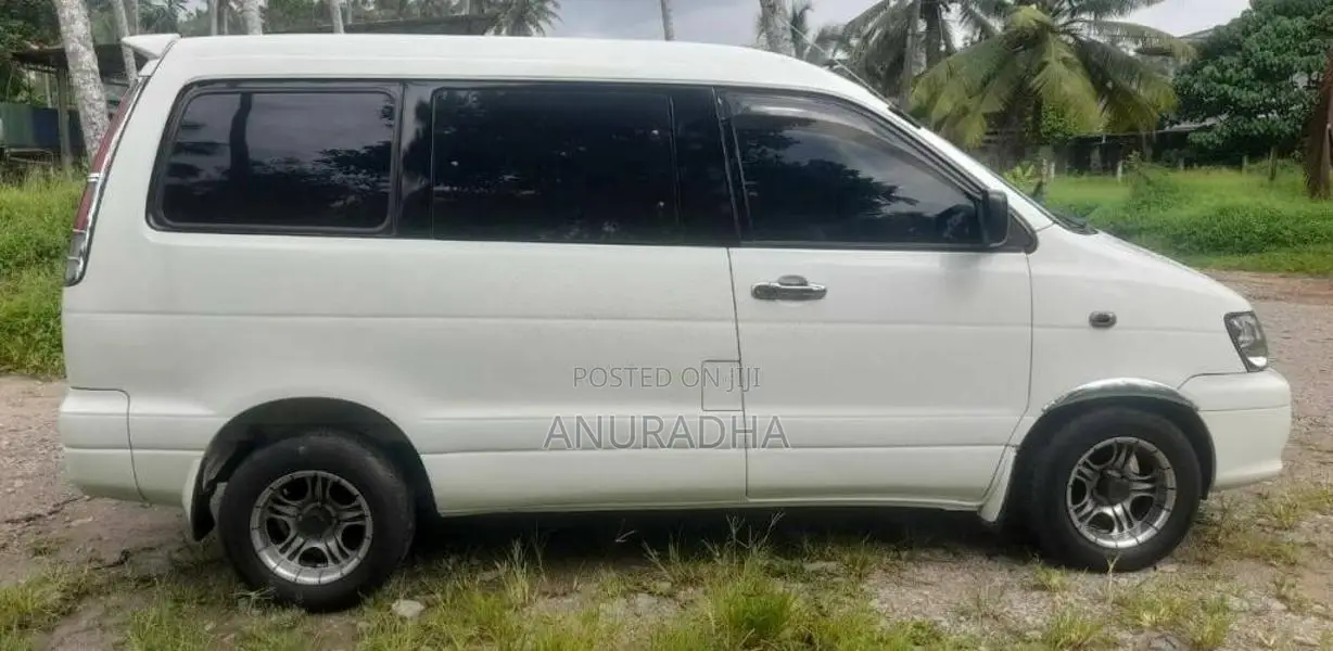 Toyota Townace Noah Cr42 2000 Van (Used)