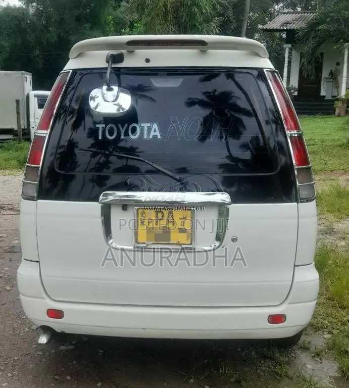 Toyota Townace Noah Cr42 2000 Van (Used)