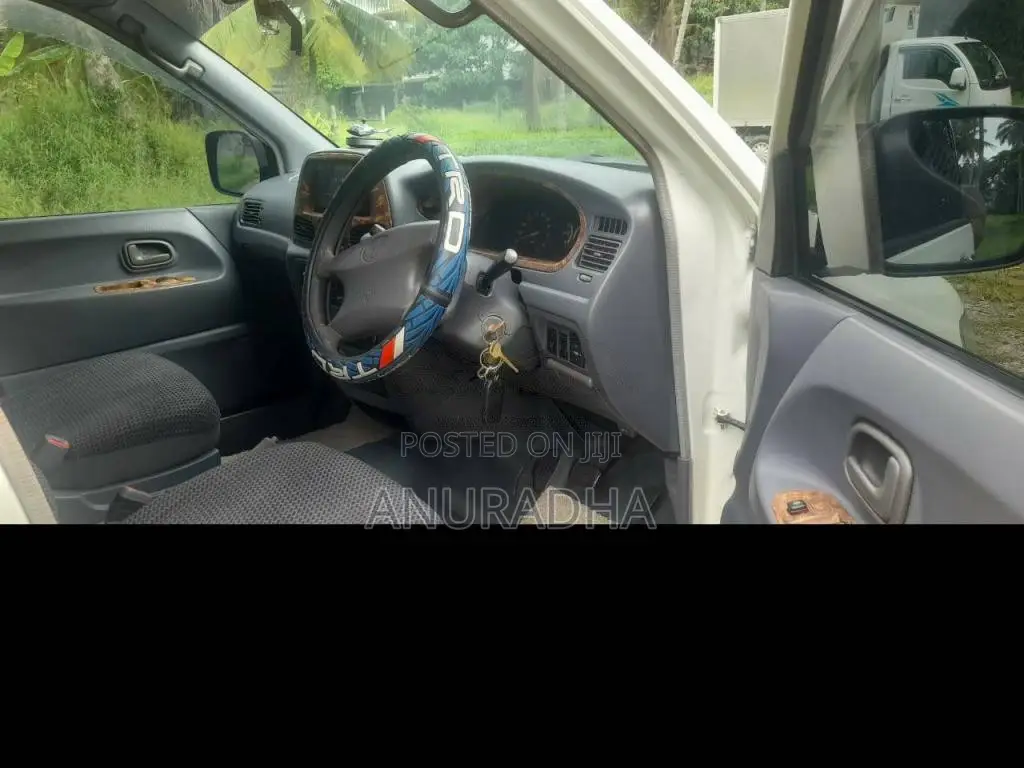 Toyota Townace Noah Cr42 2000 Van (Used)