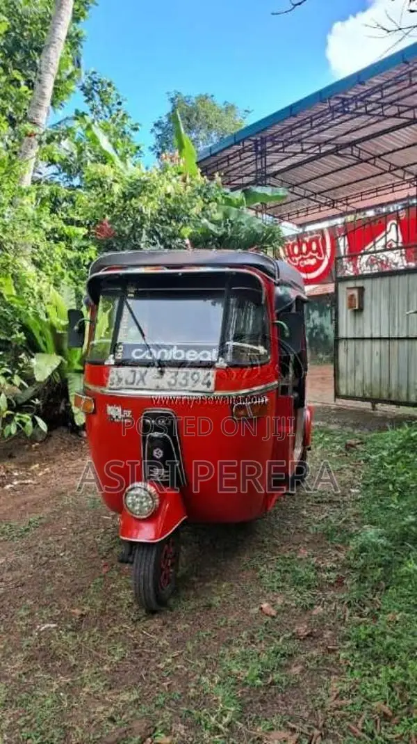 Bajaj 2 Stroke 2005 Three Wheel (Used)