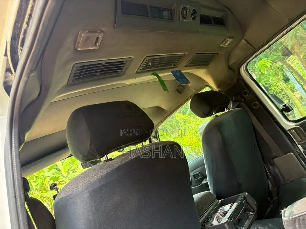 Mazda Brawny 1997 Van (Used)