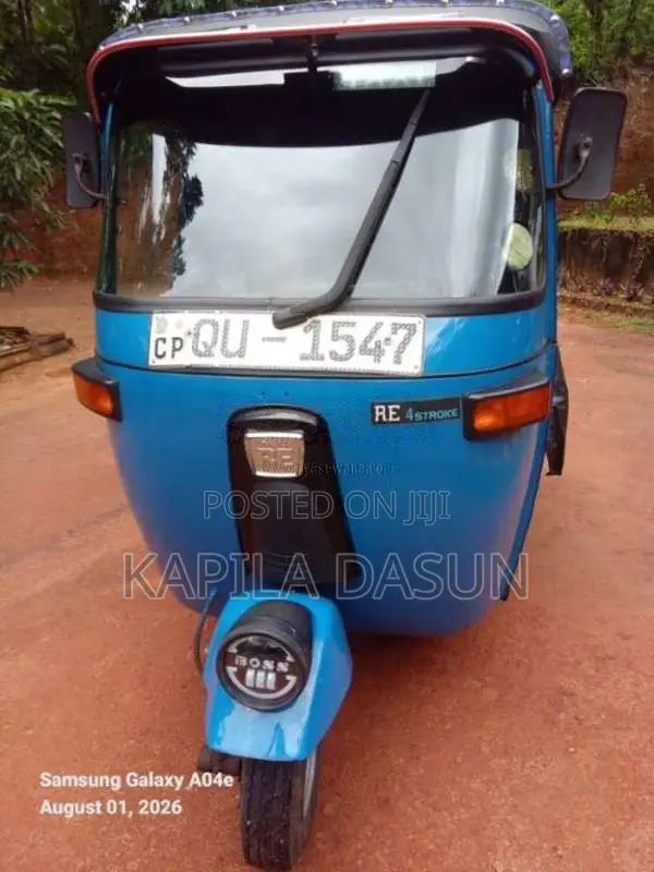 Bajaj 4 Stroke 2009 Three Wheel (Used)