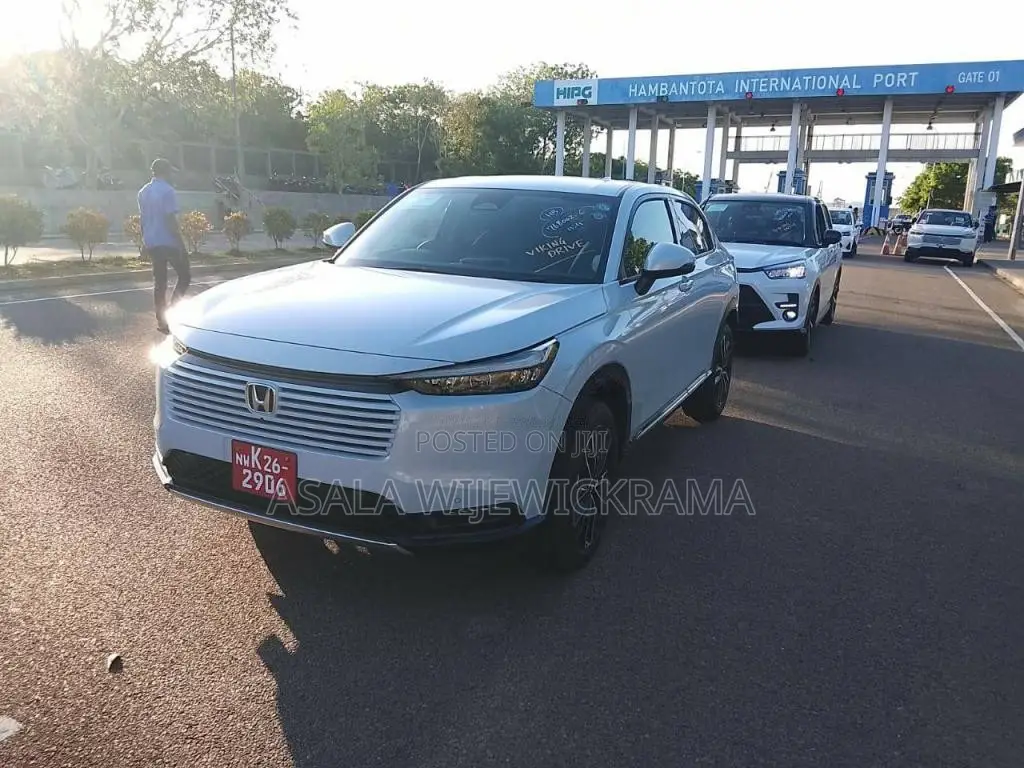 Honda VEZEL Z PREMIUM 2026 SUV (Used)