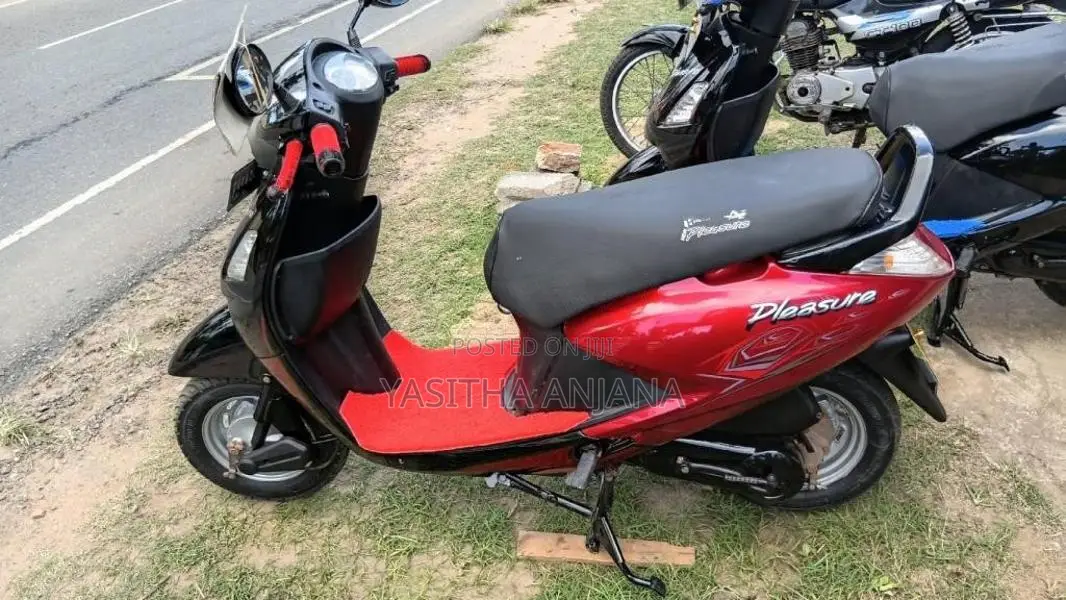 Hero Pleasure 2012 Motorbike (Used)