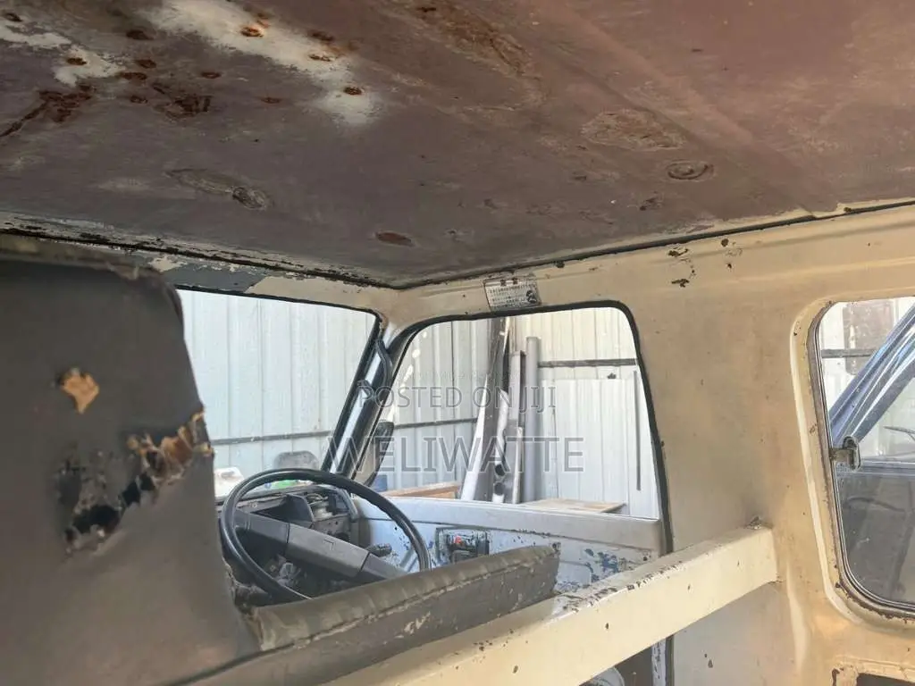 Isuzu Root Van 1980 Van (Used)