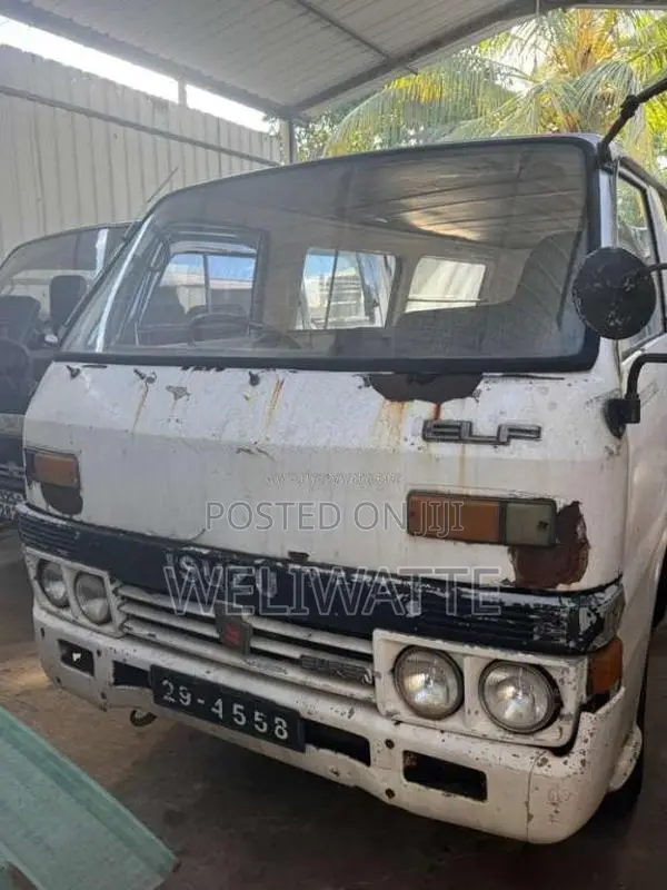 Isuzu Root Van 1980 Van (Used)