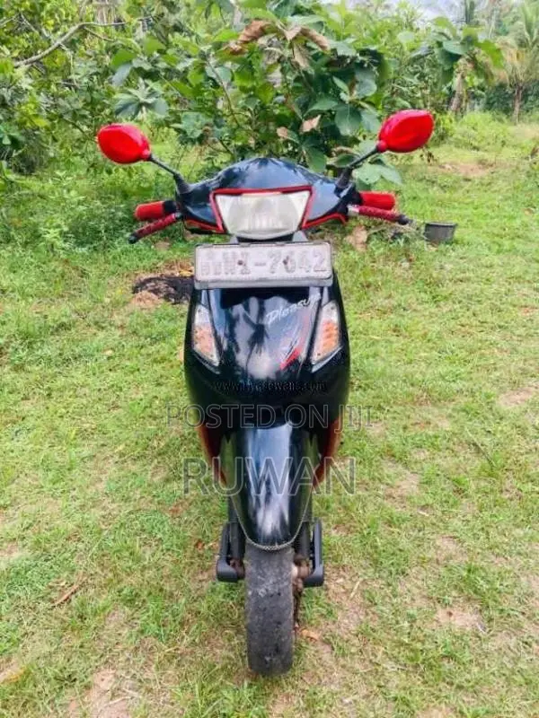 Hero Pleasure 2011 Motorbike (Used)