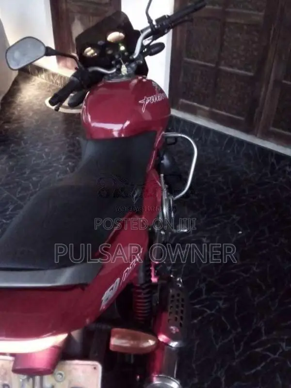 Bajaj Pulser 150 2005 Motorbike (Used)