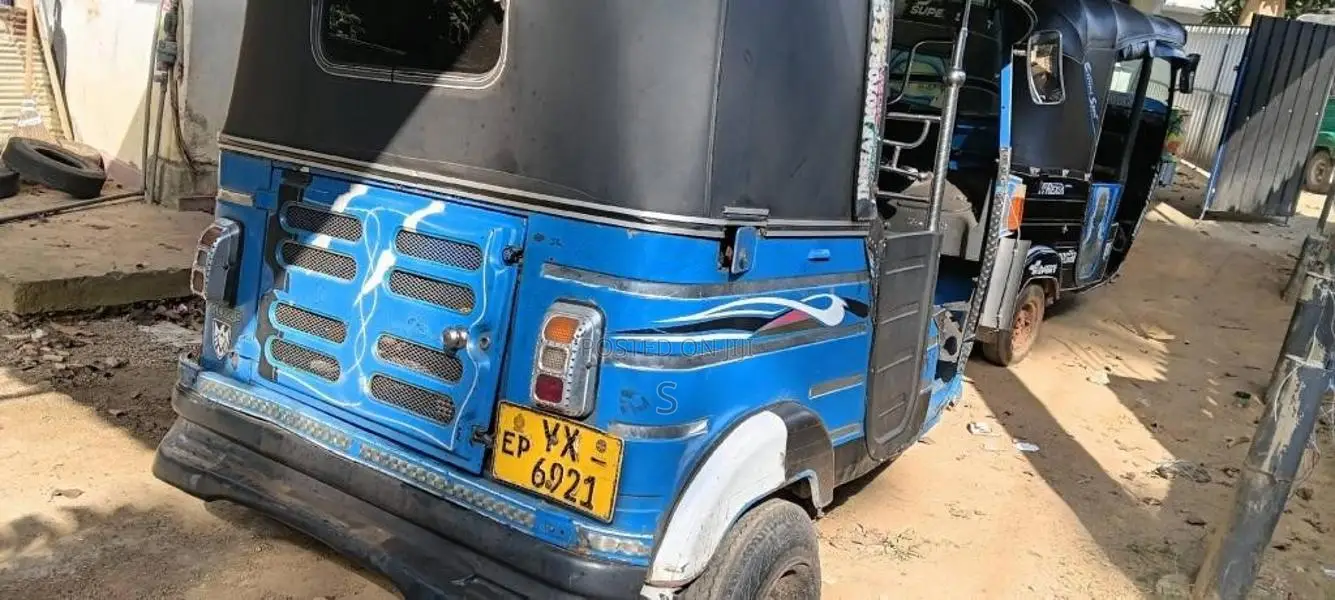 Bajaj RE 2012 Three Wheel (Used)