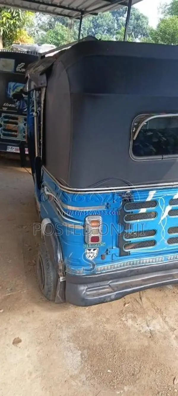 Bajaj RE 2012 Three Wheel (Used)