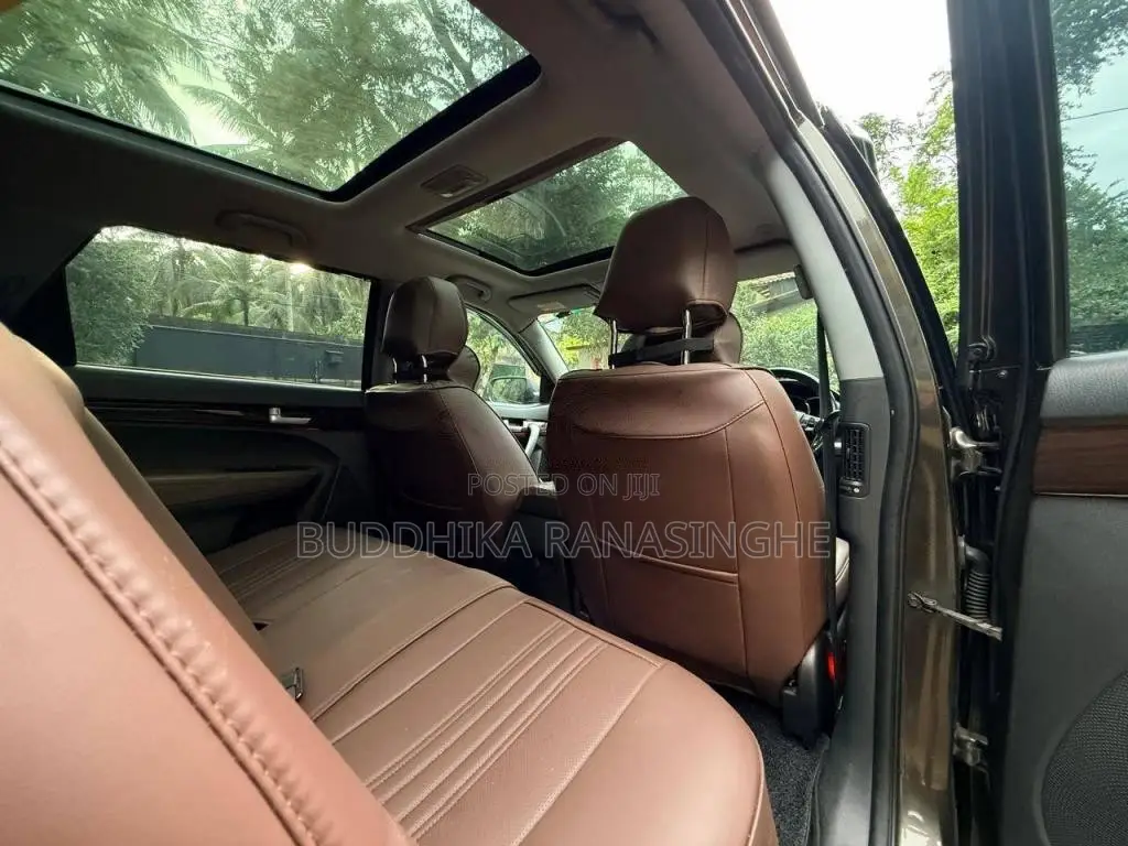 Kia Sorento 2012 SUV (Used)