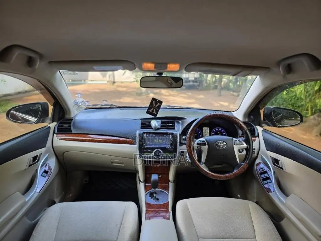 Toyota Premio G Superior 2014 Car (Used)