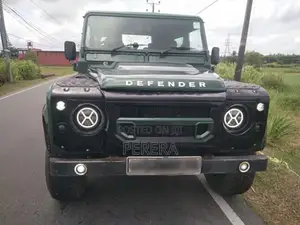 Land-Rover Defender 90 1957 SUV (Used)