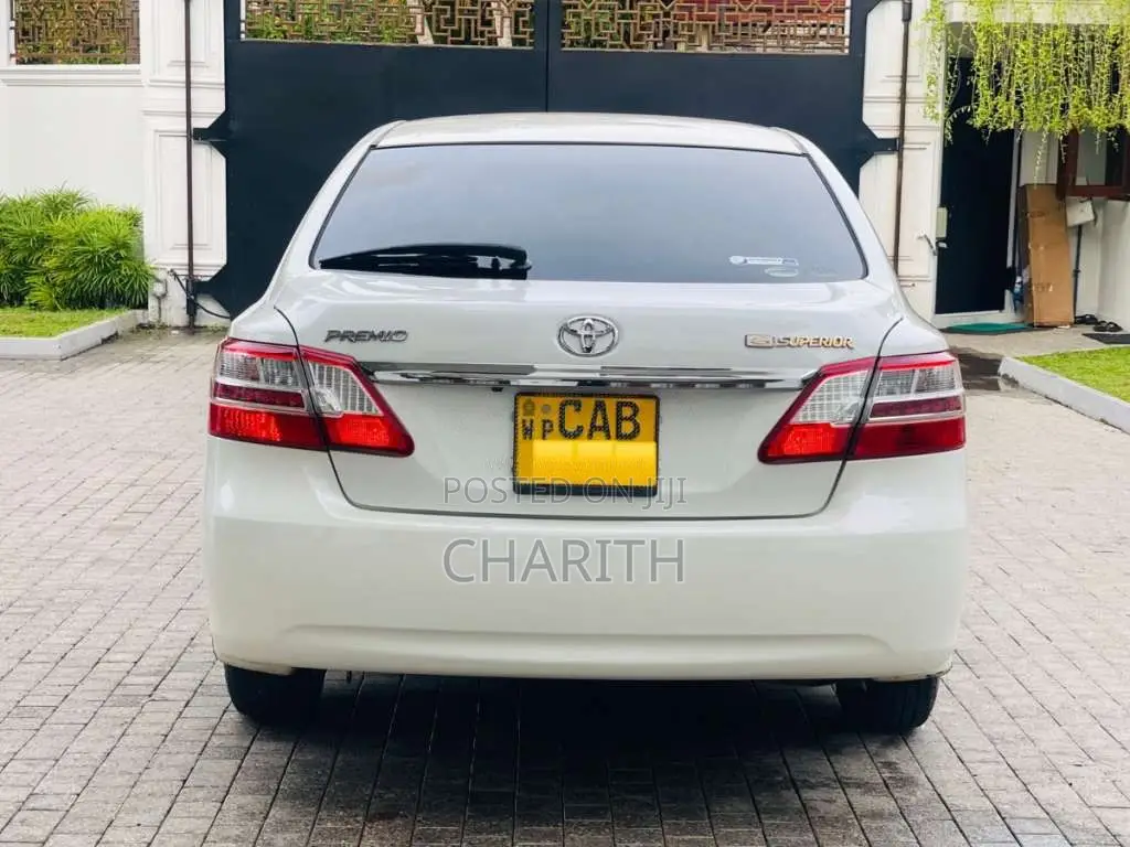 Toyota PREMIO G Superior 2013 Car (Used)