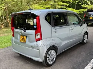 Daihatsu Move 2017 Car (Used)