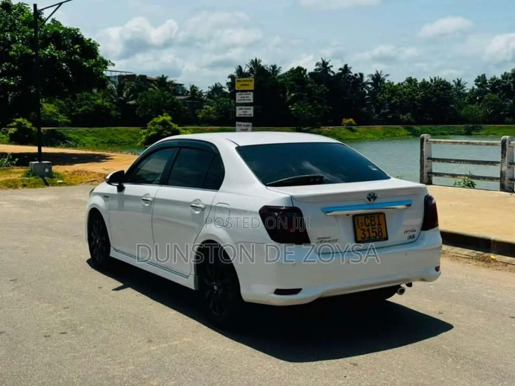 Toyota Axio WXB 2017 Car (Used)