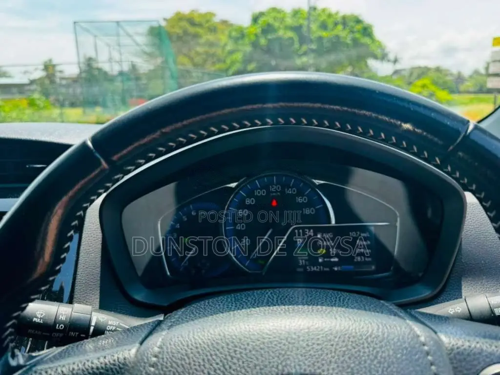 Toyota Axio WXB 2017 Car (Used)