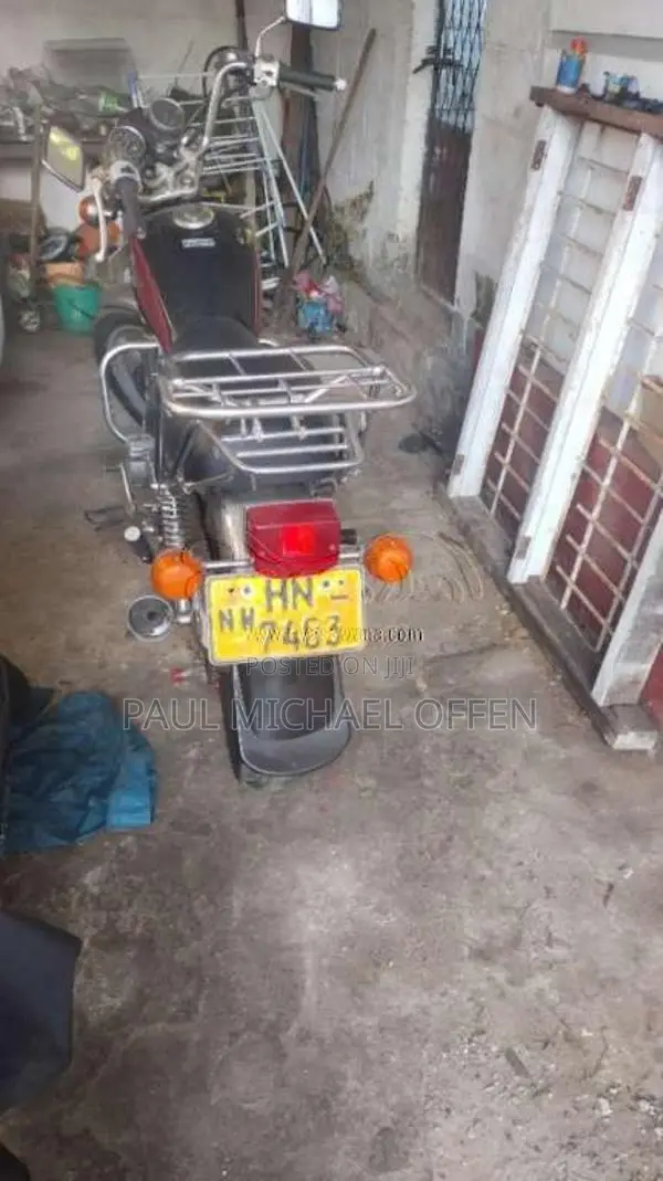 Honda CM Custom 1999 Motorbike (Used)